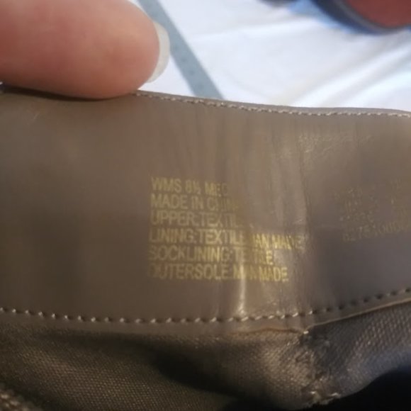 Apt. 9 women's size 8.5 tan high heel ankle boots - Picture 5 of 12